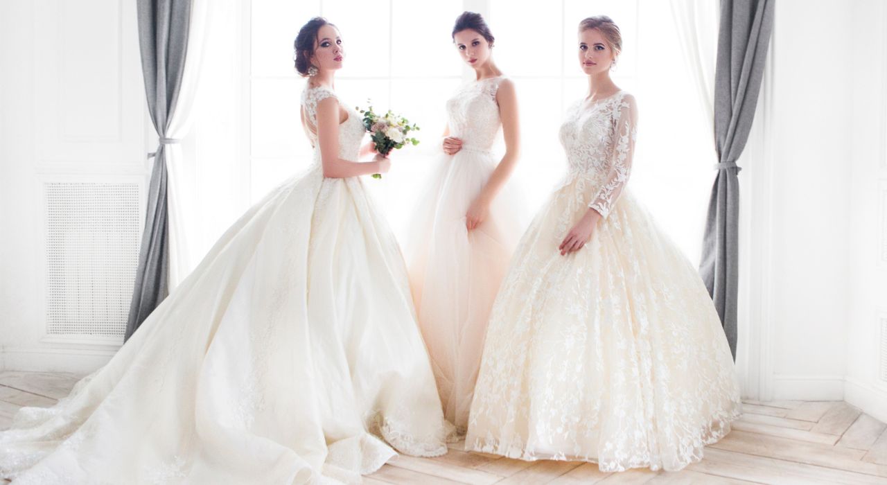 Hovedgade backup Rengør soveværelset Brudekjoler 2023 » Årets smukkeste bryllupskjoler til bruden